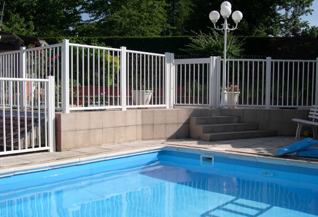 Barrière de piscine aluminium